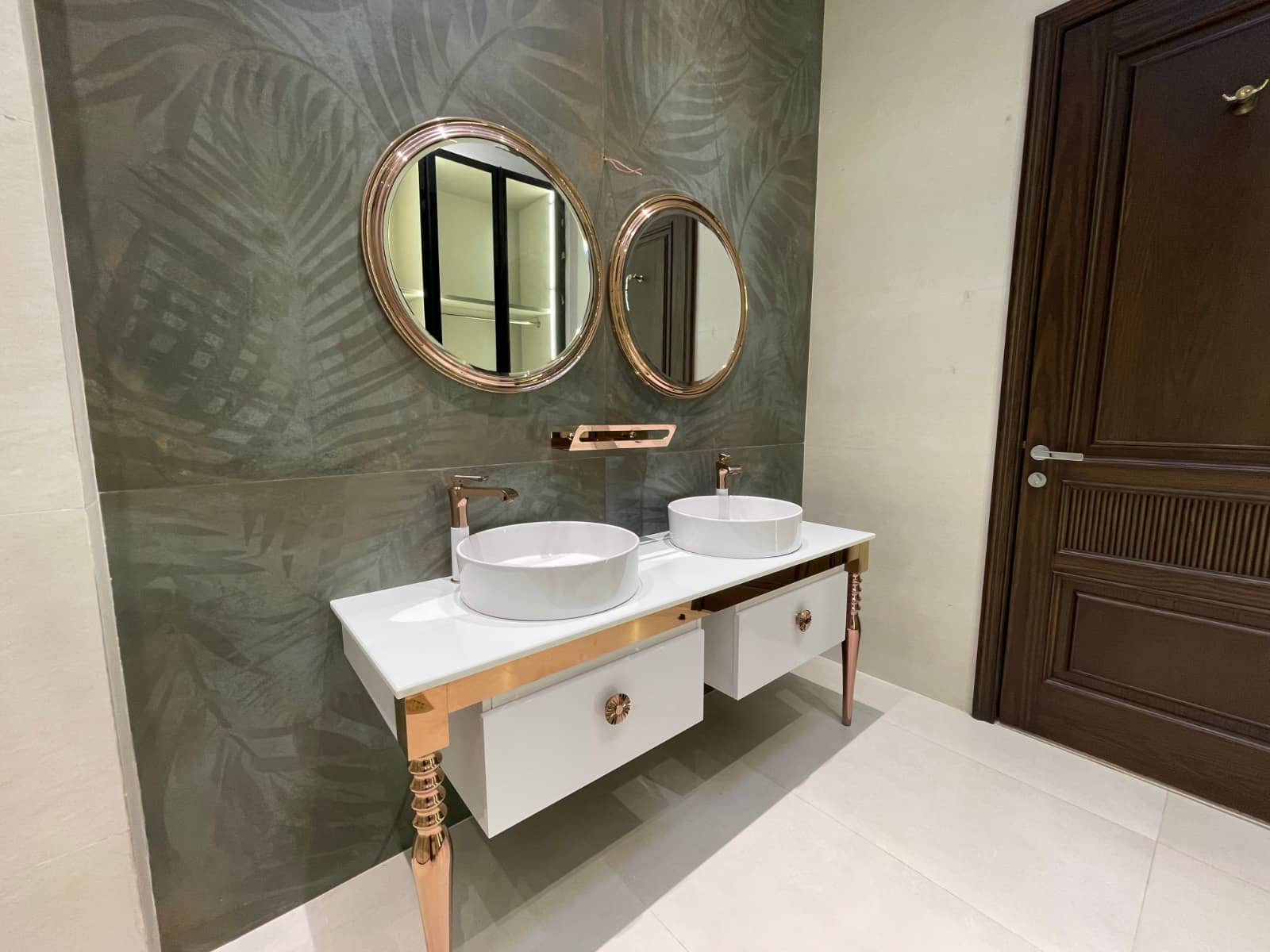 1 Kanal Fully Furnished Modern Home – DHA Phase 7, Lahore 37