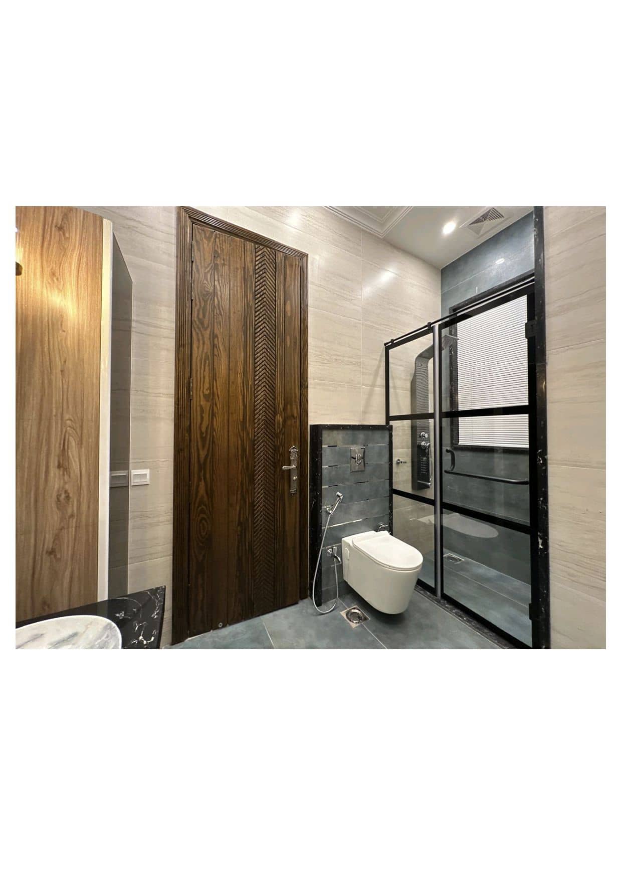 Brand New 1 Kanal (20 Marla) Spanish-Style House for Sale in DHA Phase 6  21