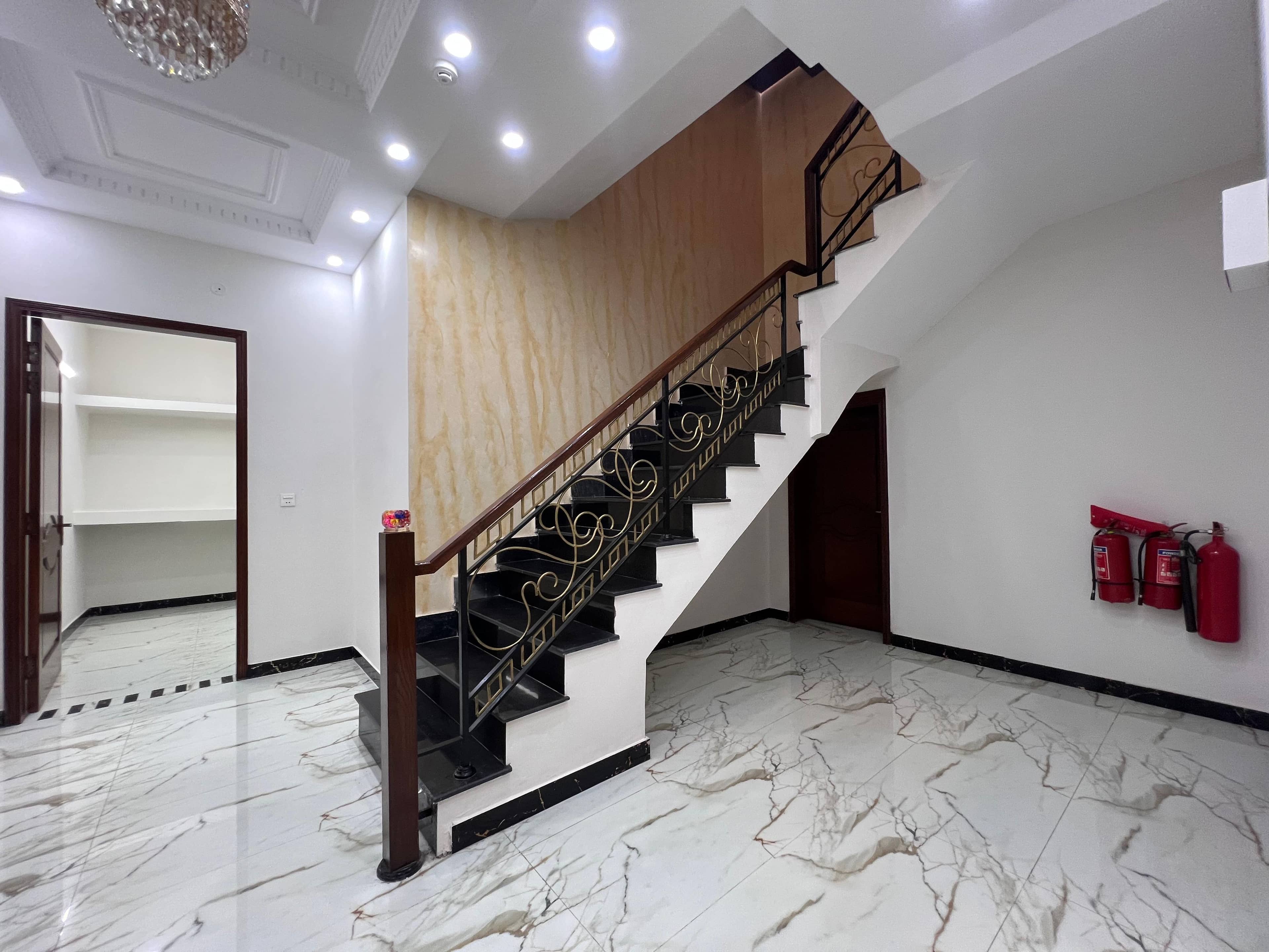 20 Marla Black Victorian Style New House for Sale in DHA Phase 6 Lahore 9