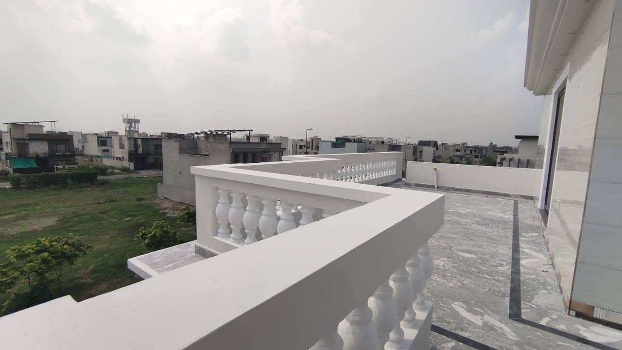 10 Marla Brand New House for Sale in DHA Phase 7 Lahore 21