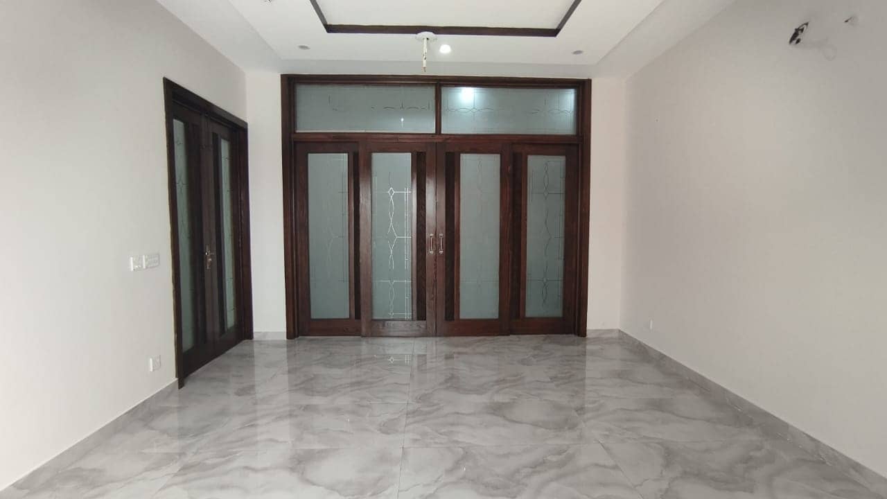 10 Marla Brand New House for Sale in DHA Phase 7 Lahore 62