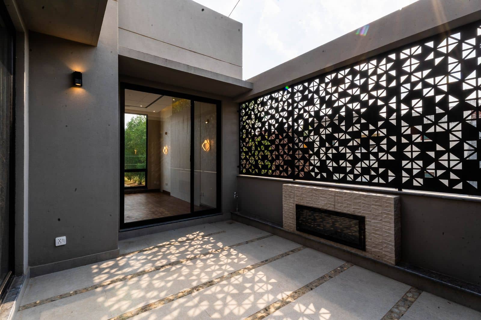 10 Marla Brand New House for Sale in DHA Phase 1 Lahore 9