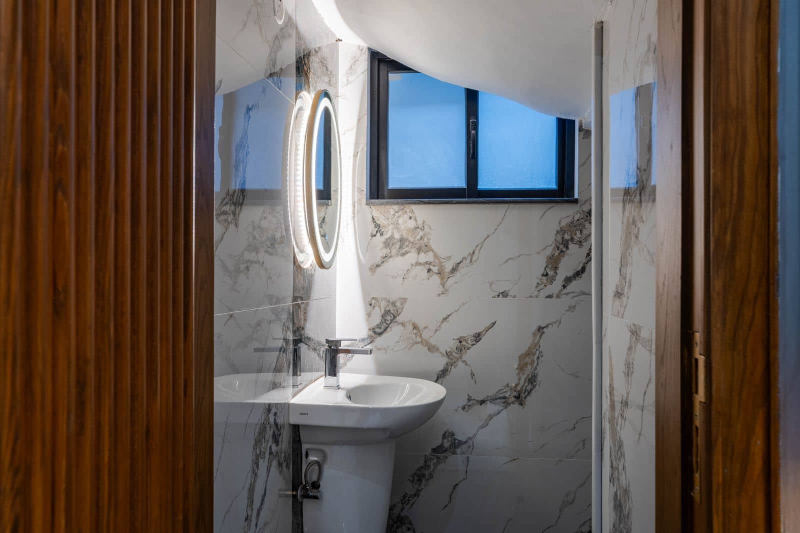 10 Marla Brand New House for Sale in DHA Phase 1 Lahore 33