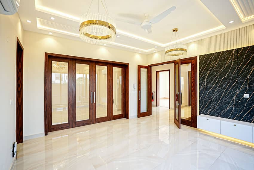 10 Marla Un-Furnished House For sale in DHA Lahore | OH-0010 4