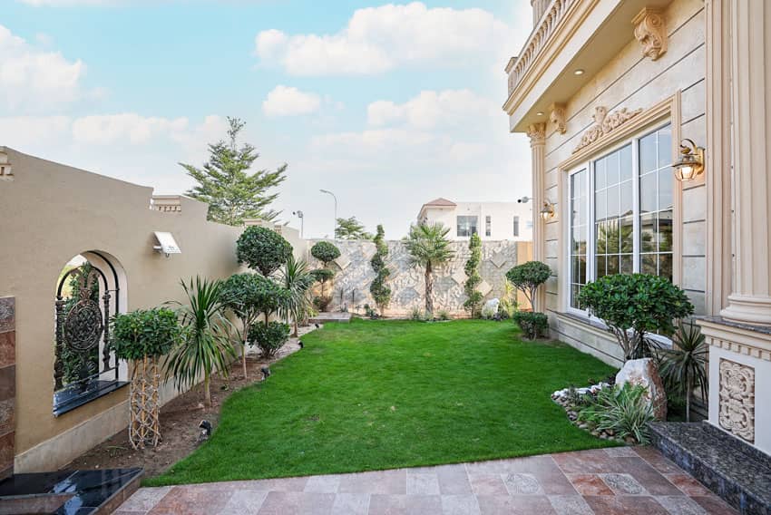 1 Kanal Un-Furnished House For sale in DHA Lahore | OH-0011 3