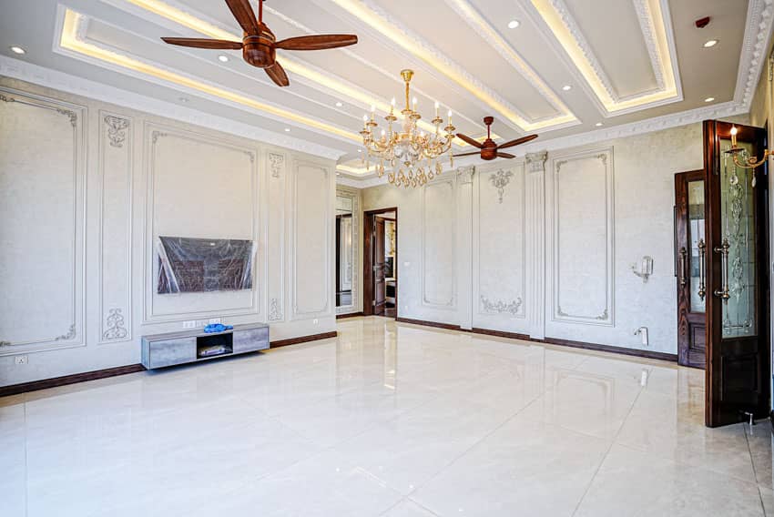 1 Kanal Un-Furnished House For sale in DHA Lahore | OH-0011 12