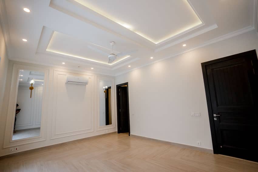 1 Kanal Semi-Furnished with Basement House For sale in DHA Lahore | OH-0018 15