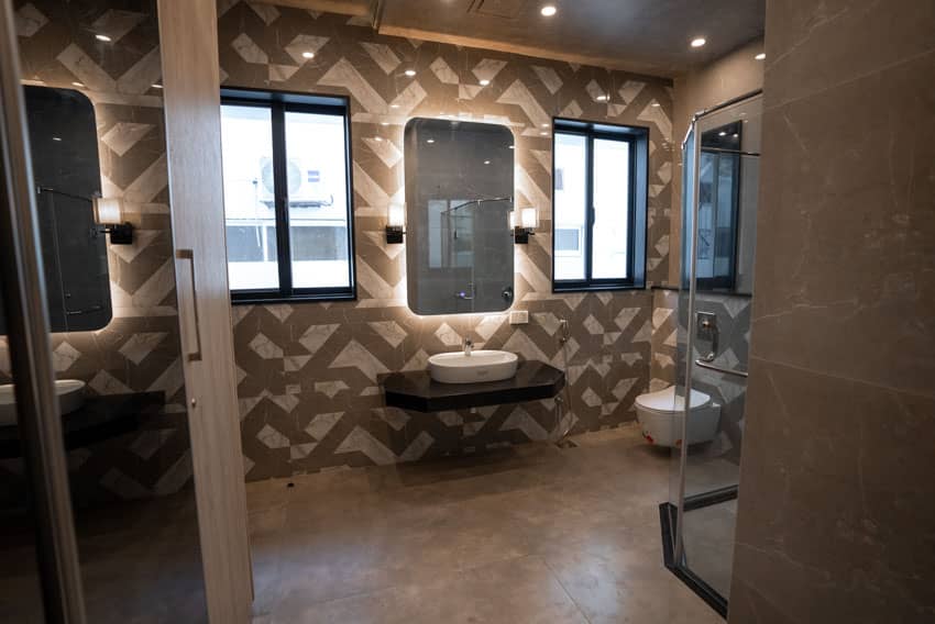 1 Kanal Semi-Furnished with Basement House For sale in DHA Lahore | OH-0018 16