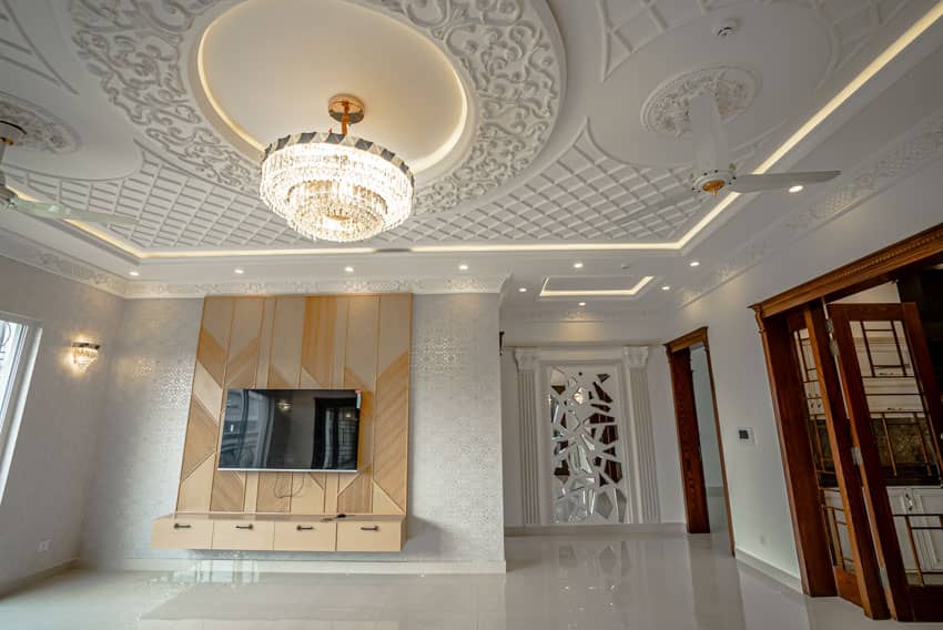 1 Kanal Semi-Furnished House For sale in DHA Lahore | OH-0019 11