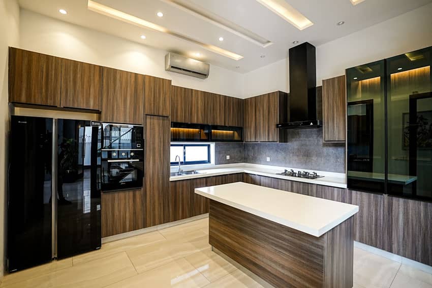 1 Kanal Semi-Furnished House For sale in DHA Lahore | OH-0029 12