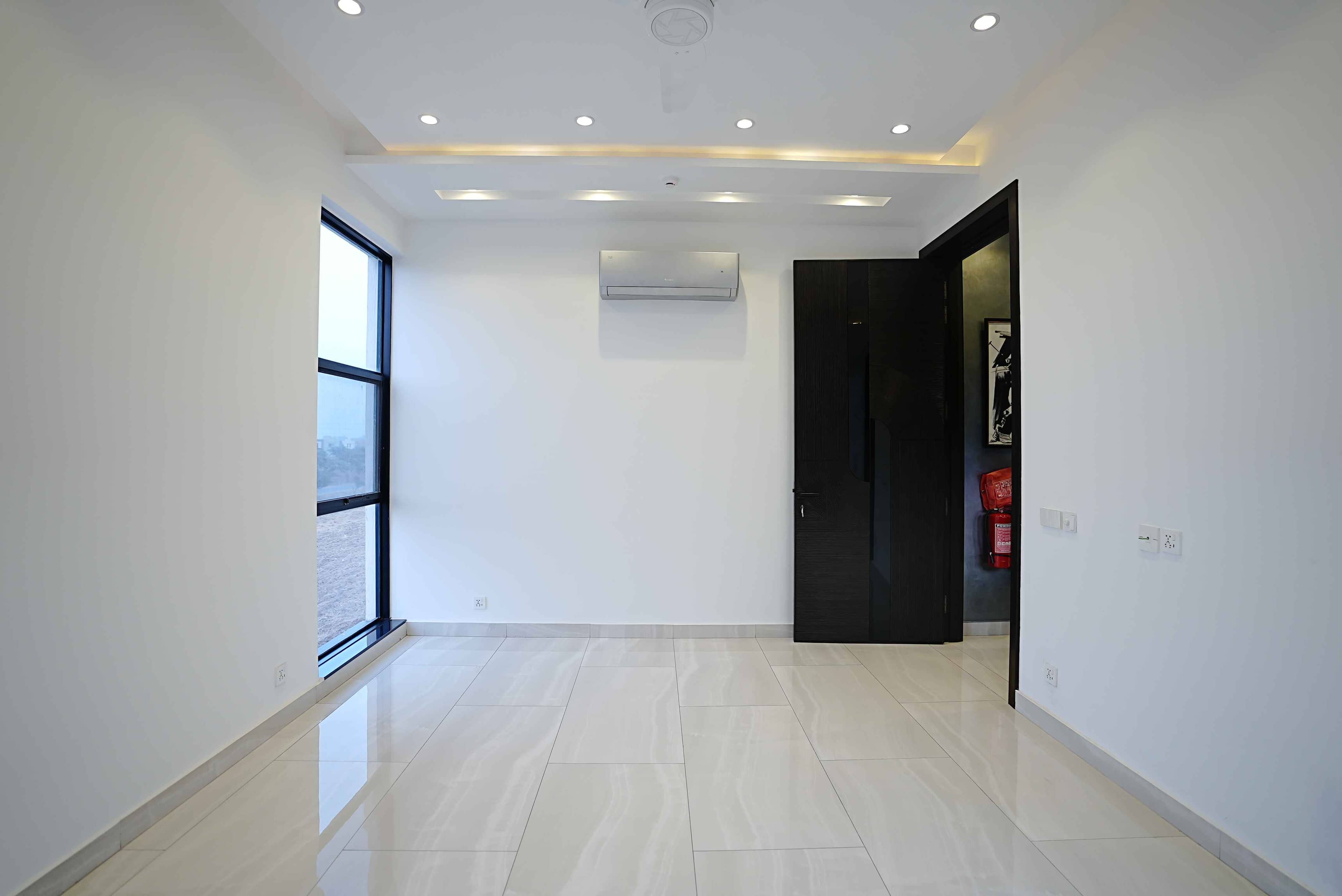 1 Kanal Semi-Furnished House For sale in DHA Lahore | OH-0030 24