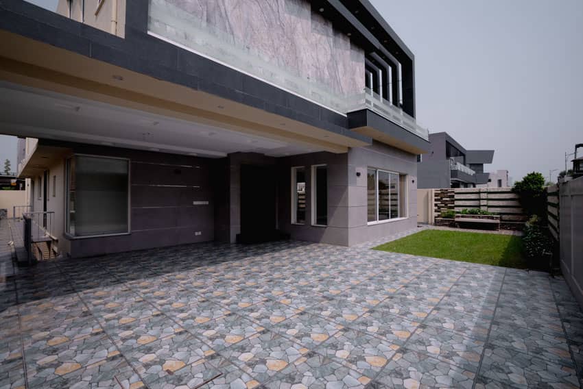 1 Kanal Un-Furnished House with Basement For sale in DHA Lahore | OH-0031 4