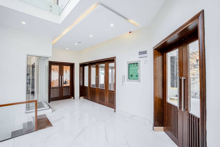 1 Kanal Un-Furnished House with Basement For sale in DHA Lahore | OH-0031 6