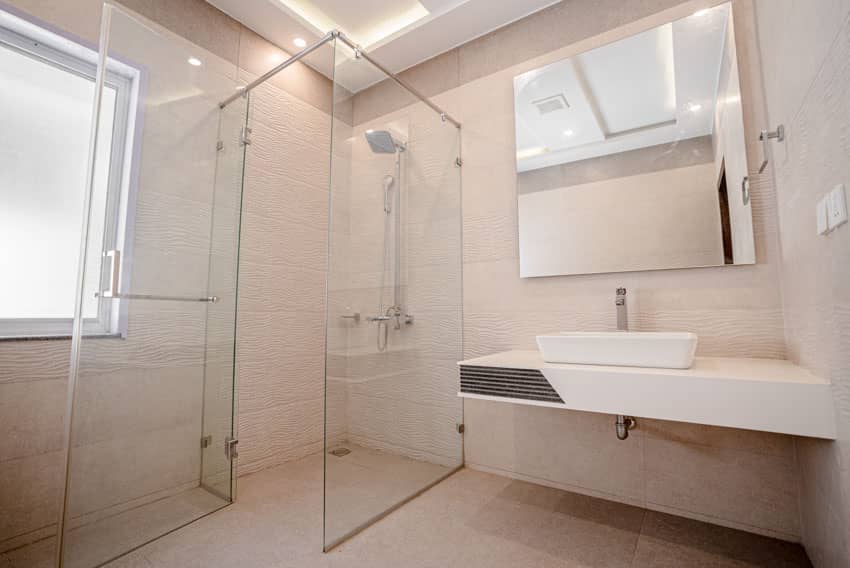 1 Kanal Un-Furnished House with Basement For sale in DHA Lahore | OH-0031 18