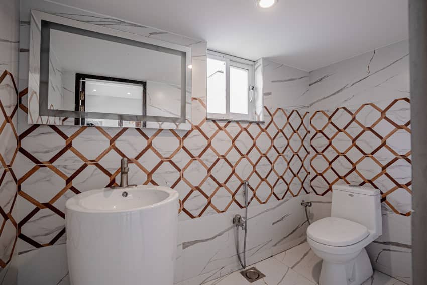 1 Kanal Un-Furnished House with Basement For sale in DHA Lahore | OH-0031 29