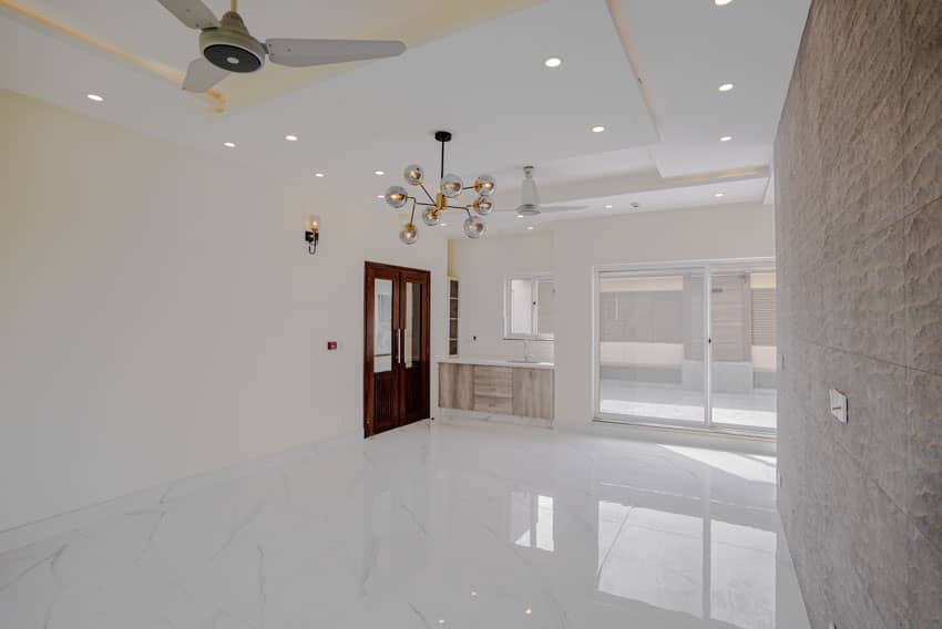 1 Kanal Un-Furnished House with Basement For sale in DHA Lahore | OH-0031 39