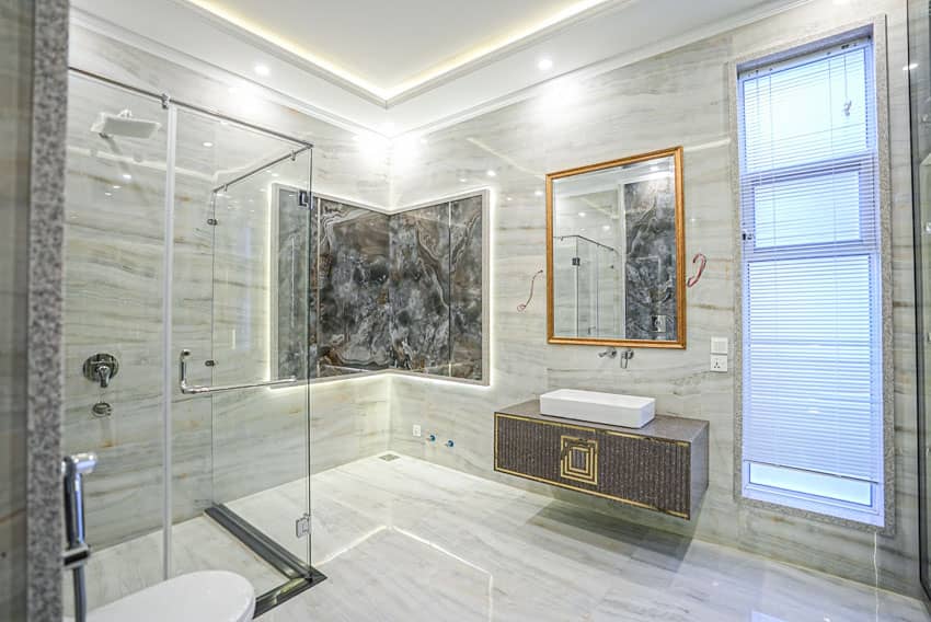 1 Kanal Un-Furnished House For sale in DHA Lahore | OH-0033 12