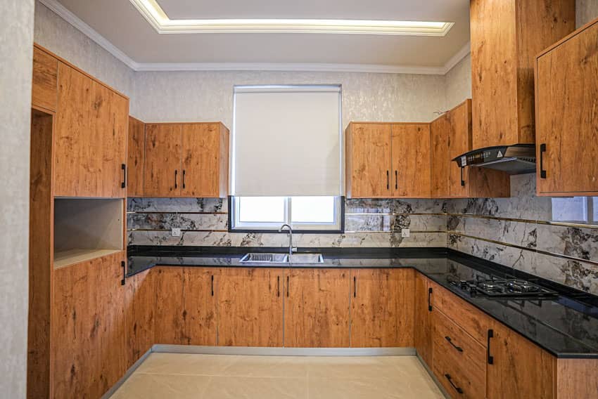 1 Kanal Un-Furnished House For sale in DHA Lahore | OH-0033 25