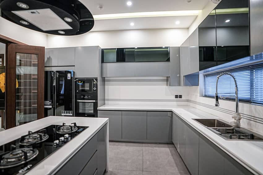 1 Kanal Furnished House For sale in DHA Lahore | OH-0034 11