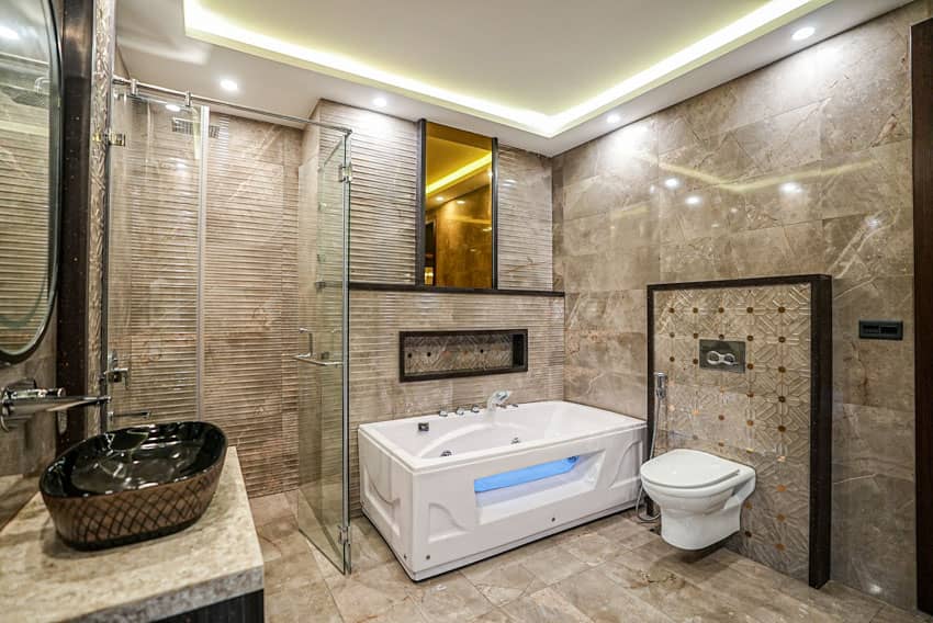 1 Kanal Furnished House For sale in DHA Lahore | OH-0034 36