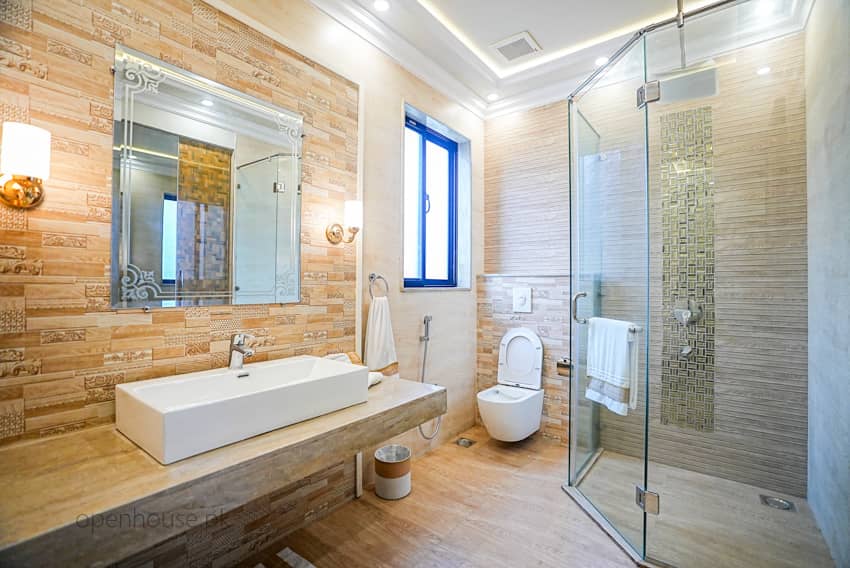 1 Kanal Furnished House with Basement & Home Cinema For sale in DHA Lahore | OH-0035 42