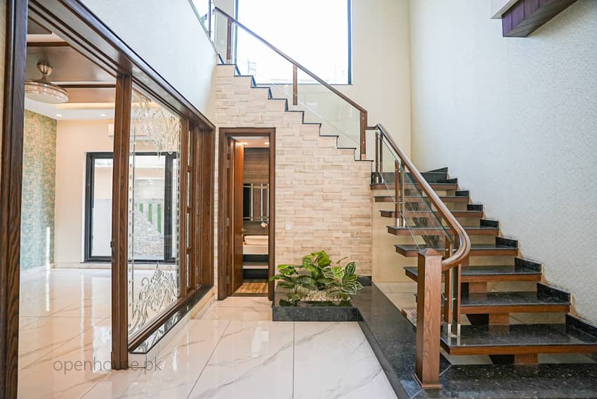 1 Kanal Semi-Furnished House For sale in DHA Lahore | OH-0036 5