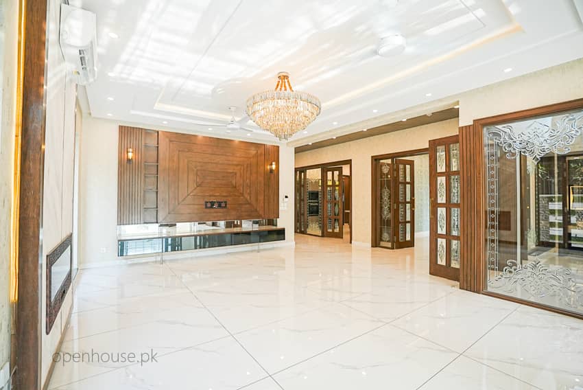 1 Kanal Semi-Furnished House For sale in DHA Lahore | OH-0036 12