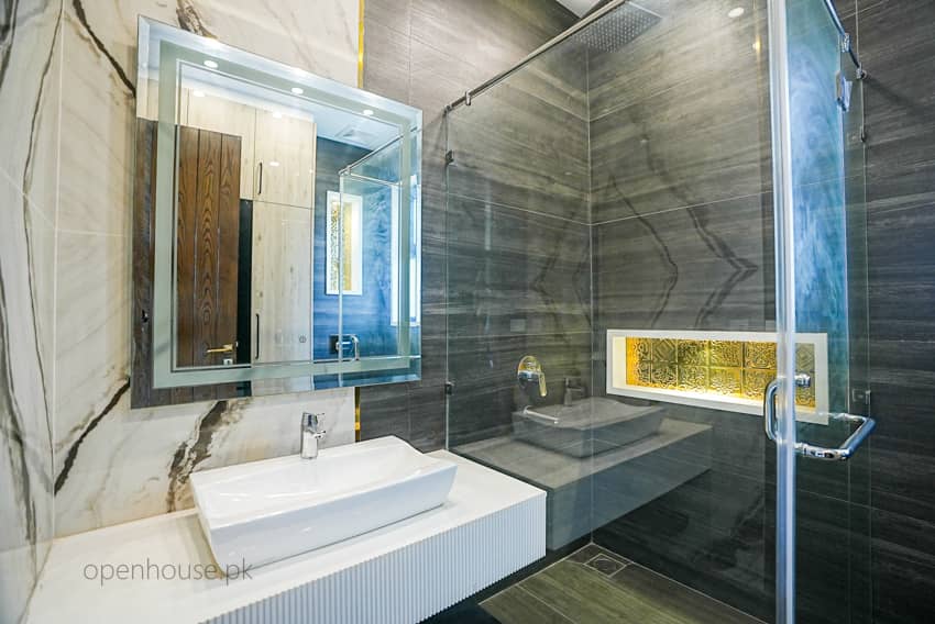 1 Kanal Semi-Furnished House For sale in DHA Lahore | OH-0036 26