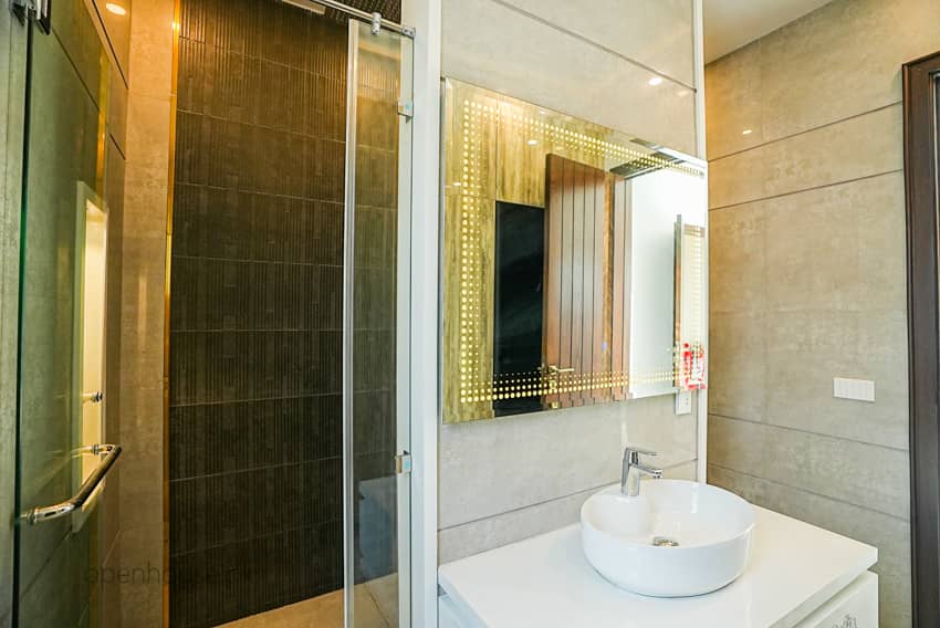 1 Kanal Semi-Furnished House For sale in DHA Lahore | OH-0036 31