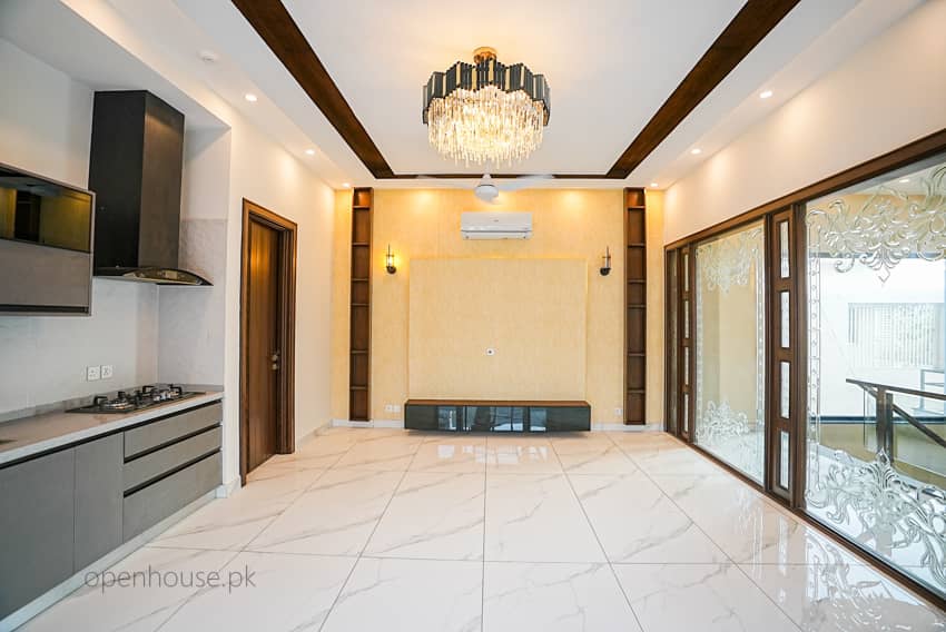 1 Kanal Semi-Furnished House For sale in DHA Lahore | OH-0036 35