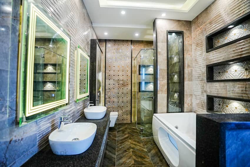 1 Kanal Semi-Furnished House For sale in DHA Lahore | OH-0036 41