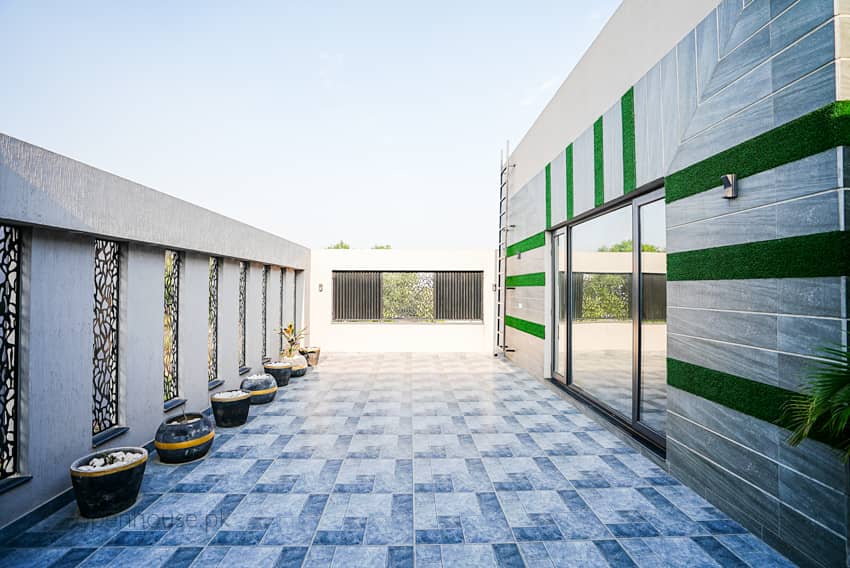 1 Kanal Semi-Furnished House For sale in DHA Lahore | OH-0036 43