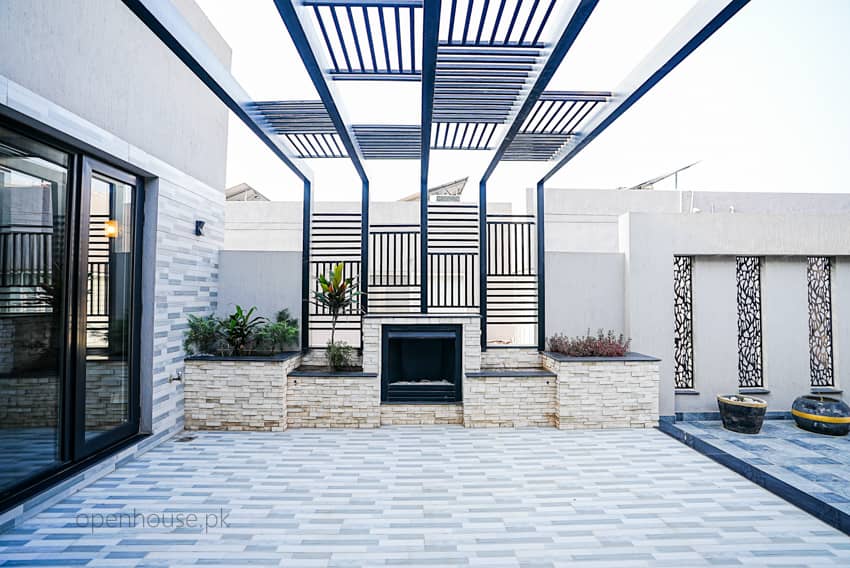 1 Kanal Semi-Furnished House For sale in DHA Lahore | OH-0036 44