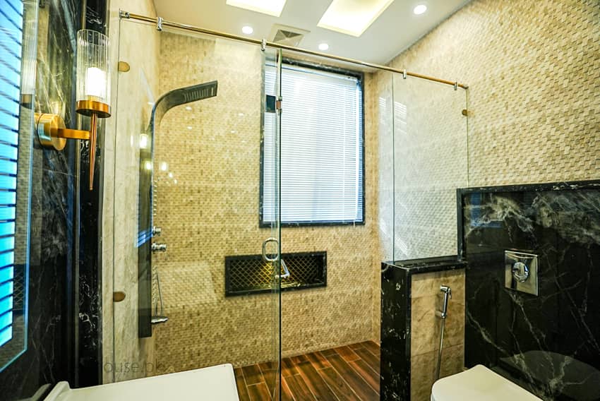 1 Kanal Semi-Furnished House For sale in DHA Lahore | OH-0037 18