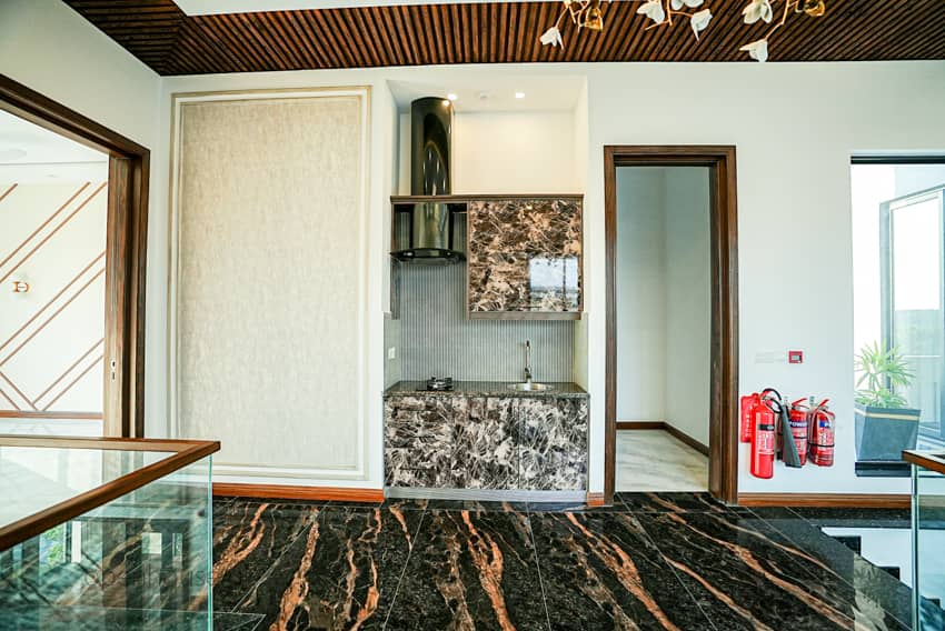 1 Kanal Semi-Furnished House For sale in DHA Lahore | OH-0037 23