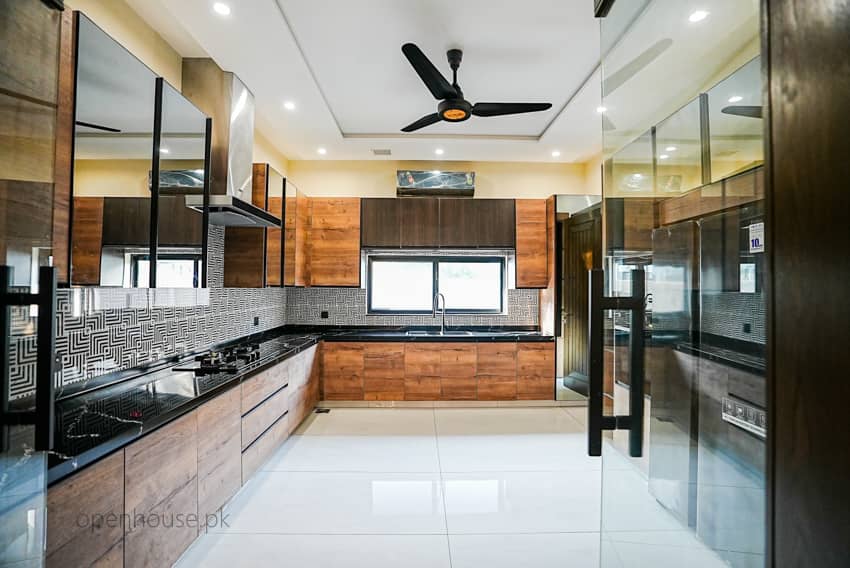 1 Kanal Semi-Furnished House For sale in DHA Lahore | OH-0040 9