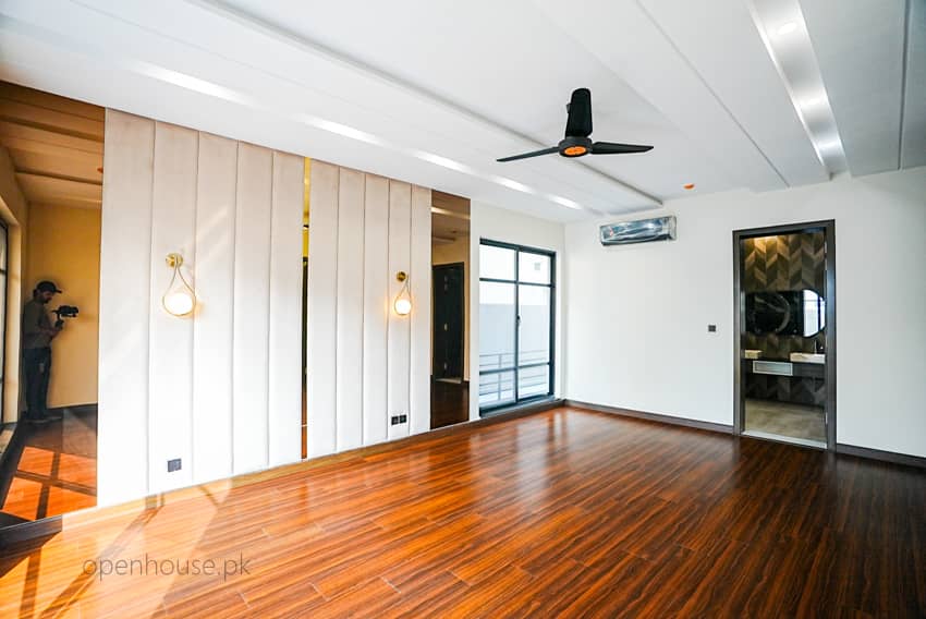 1 Kanal Semi-Furnished House For sale in DHA Lahore | OH-0040 15