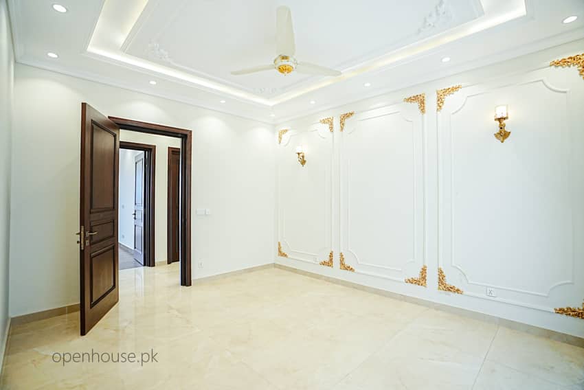 1 Kanal Semi-Furnished House For sale in DHA Lahore | OH-0043 13