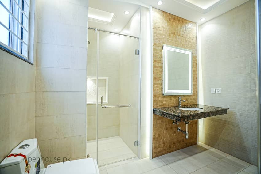 1 Kanal Semi-Furnished House For sale in DHA Lahore | OH-0043 14