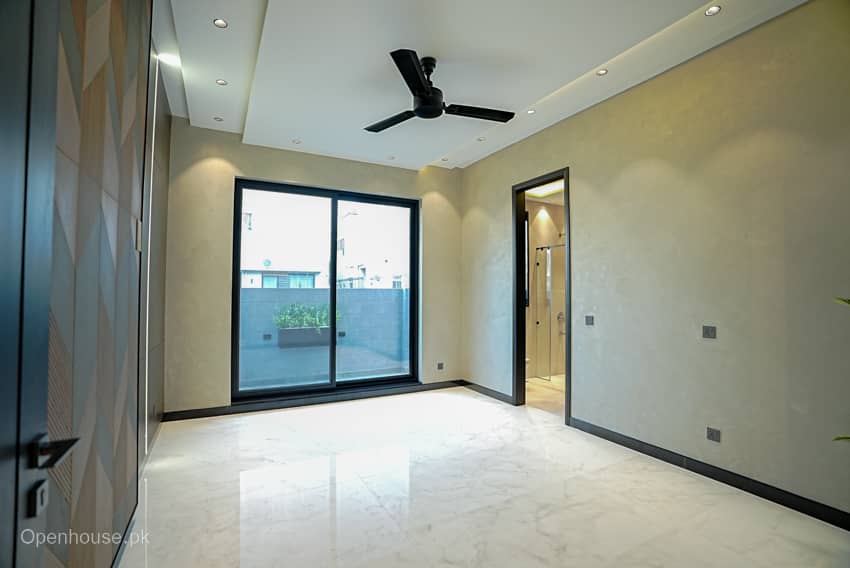 1 Kanal Semi-Furnished House with Basement & Cinema For sale in DHA Lahore | OH-0045 15