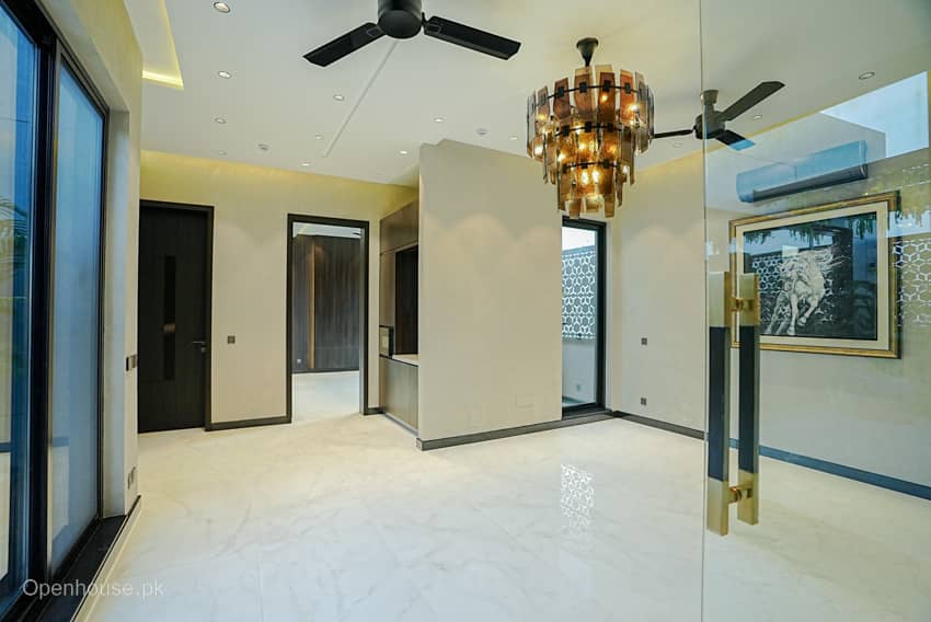 1 Kanal Semi-Furnished House with Basement & Cinema For sale in DHA Lahore | OH-0045 38