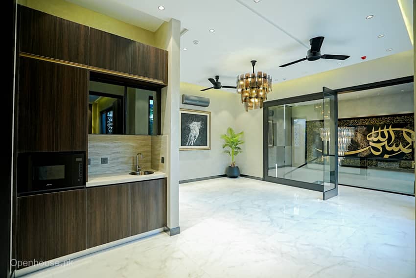 1 Kanal Semi-Furnished House with Basement & Cinema For sale in DHA Lahore | OH-0045 40