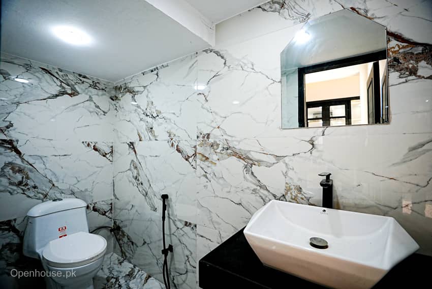 1 Kanal Double-unit Furnished House For sale in DHA Lahore | OH-0046 5