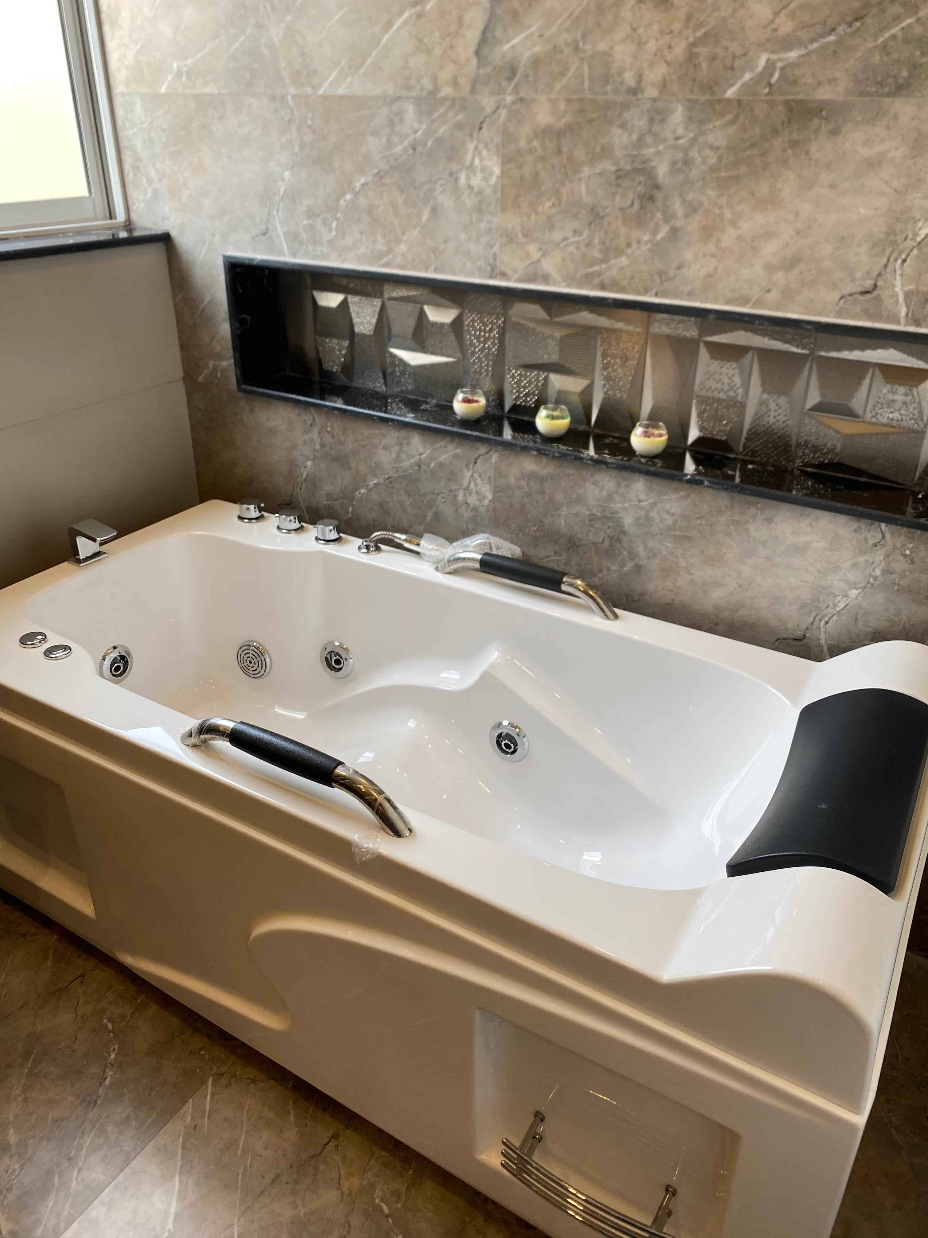 Brand New 10 Marla House for Sale in DHA – Prime Location 17