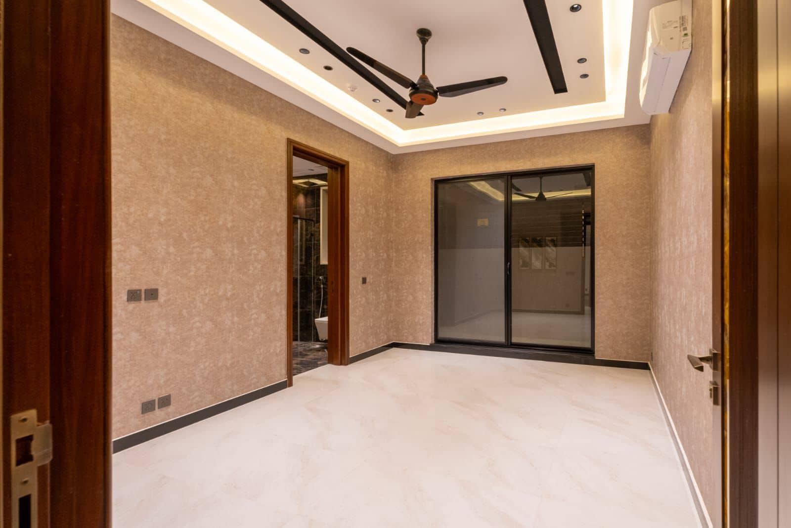 Brand New 1 Kanal (20 Marla) House for Sale in DHA Phase 3 37