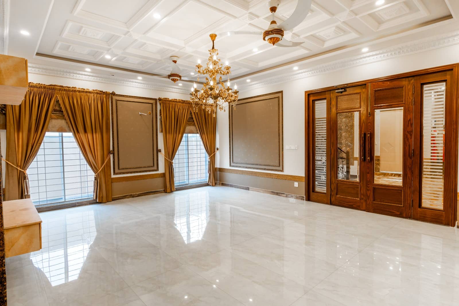 Brand New 1 Kanal (20 Marla) Semi-Furnished House for Sale in DHA Phase 6 – Full Basement 7