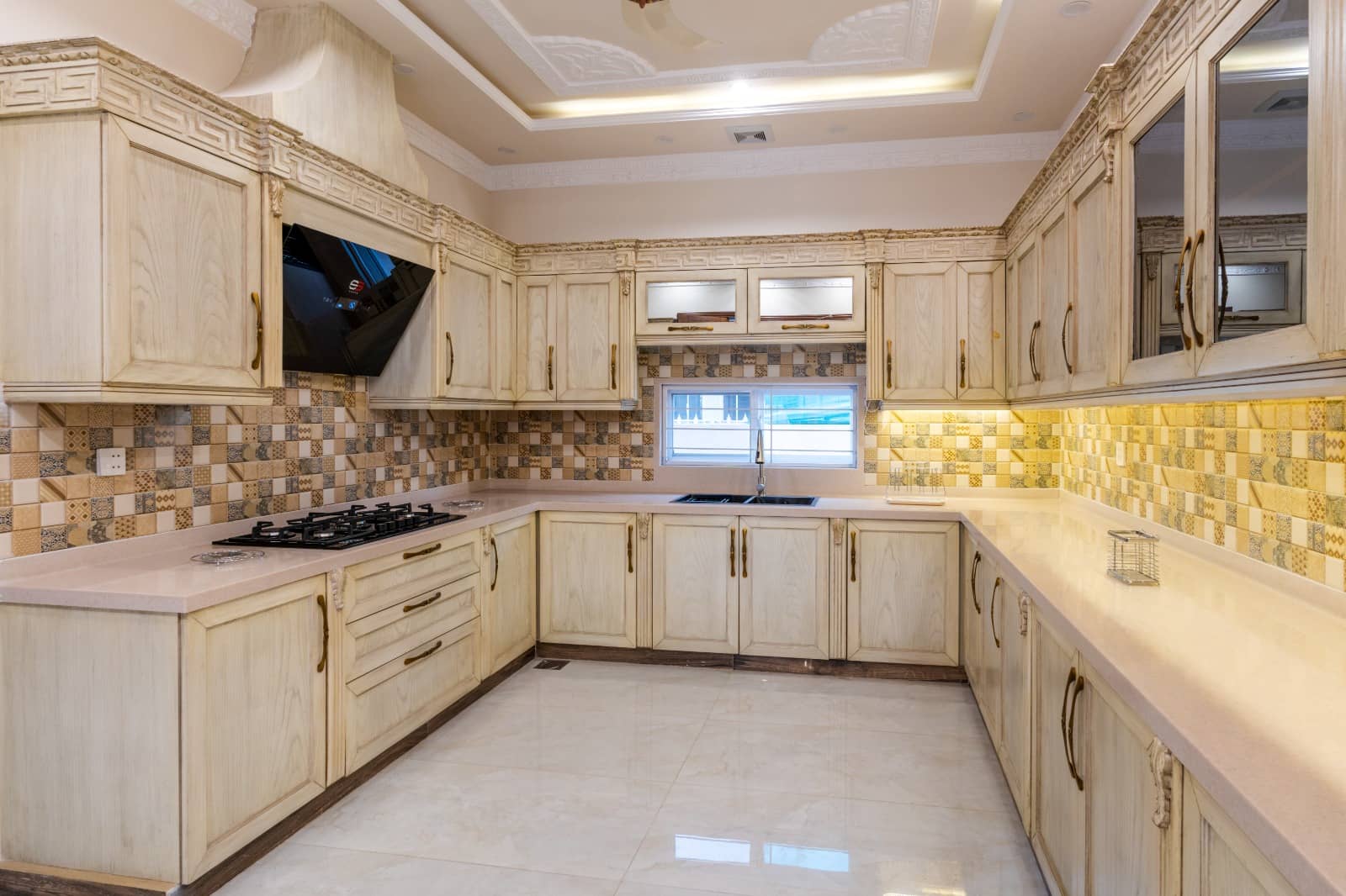 Brand New 1 Kanal (20 Marla) Semi-Furnished House for Sale in DHA Phase 6 – Full Basement 9