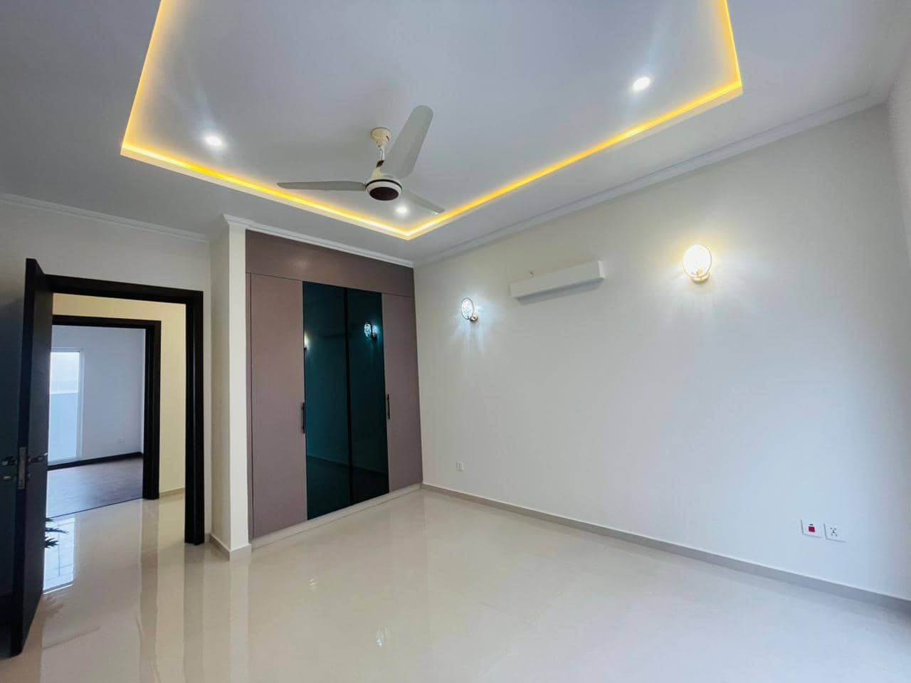 1 Kanal Modern Family Home – DHA Phase 6, Lahore 17