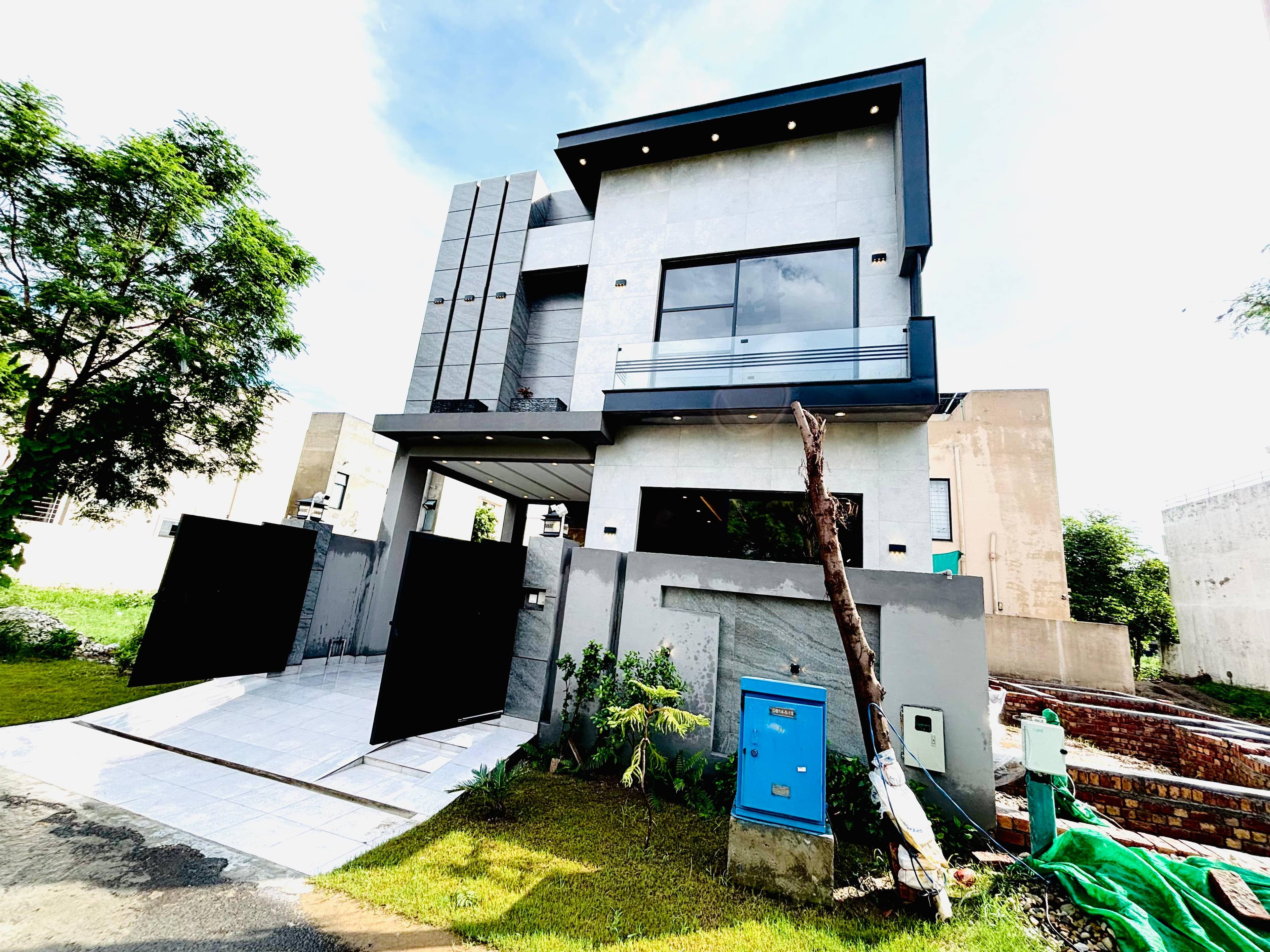 Brand New 5 Marla House for Sale in DHA Phase 9 Lahore 2