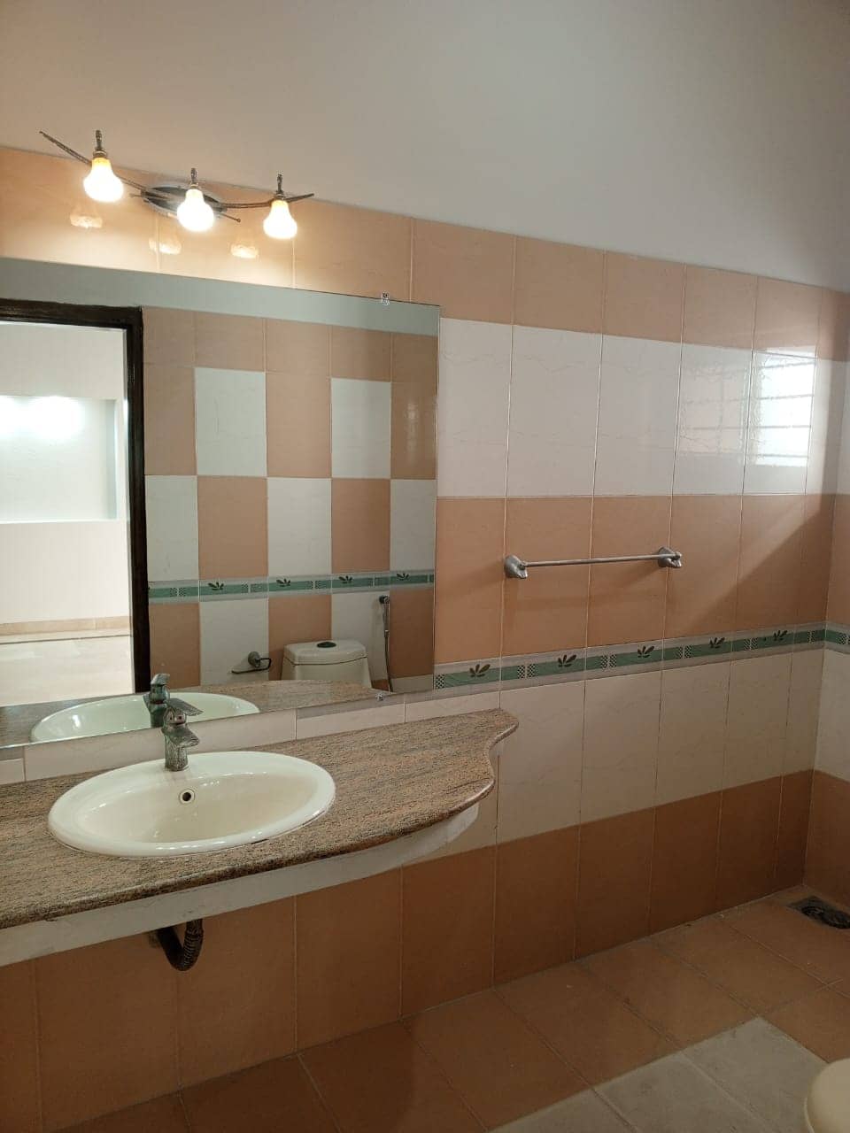 10 Marla Old House for Sale in DHA Phase 6 Lahore 14